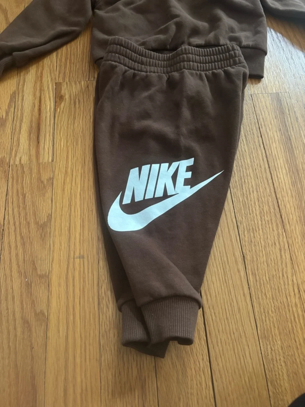 Nike Kids Club Brown Hoodie & Jogger Set - Picture 5 of 8